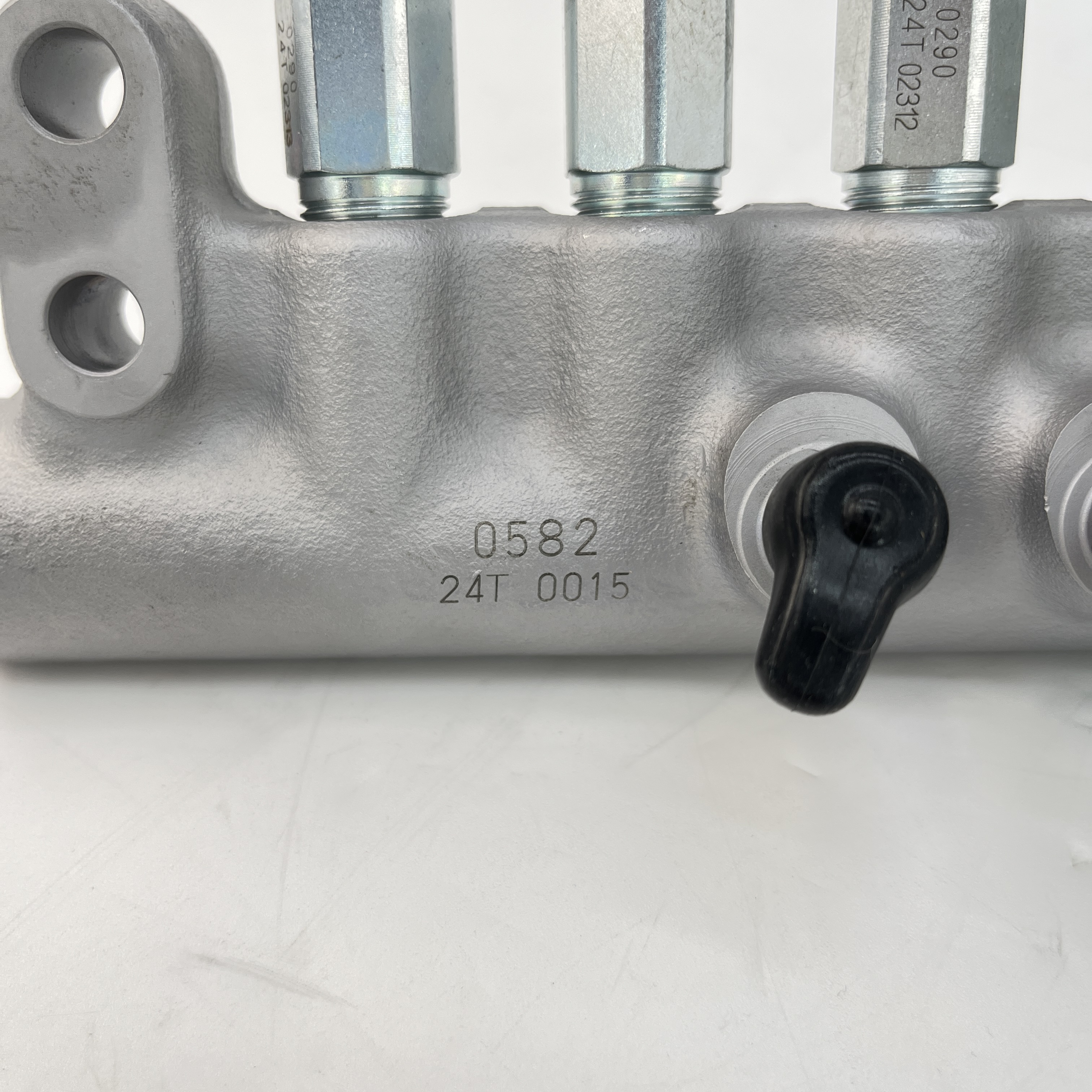 Tubería de riel común 095440-0582 8-97603121-0