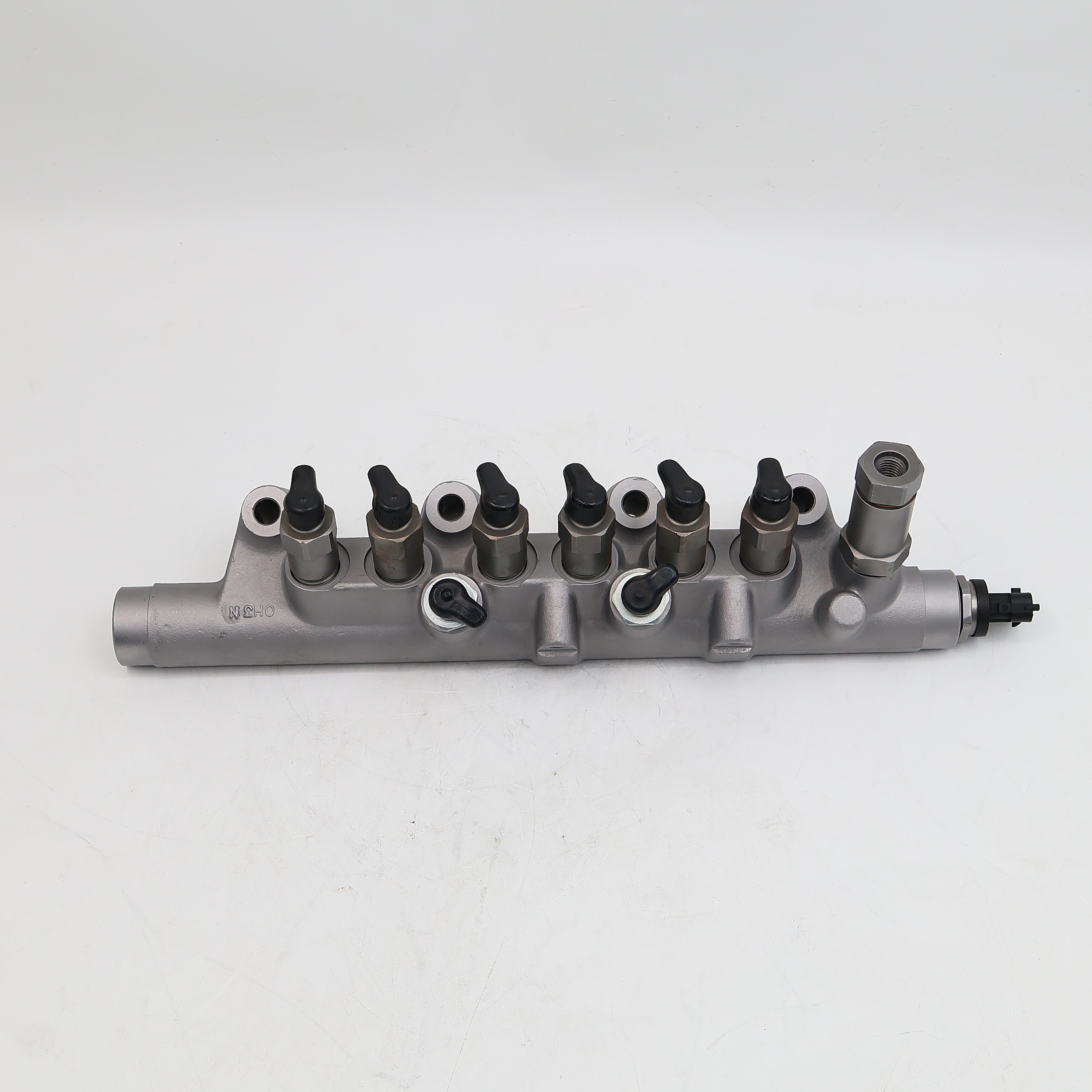 Tubo de riel común 0445226063 ME359961