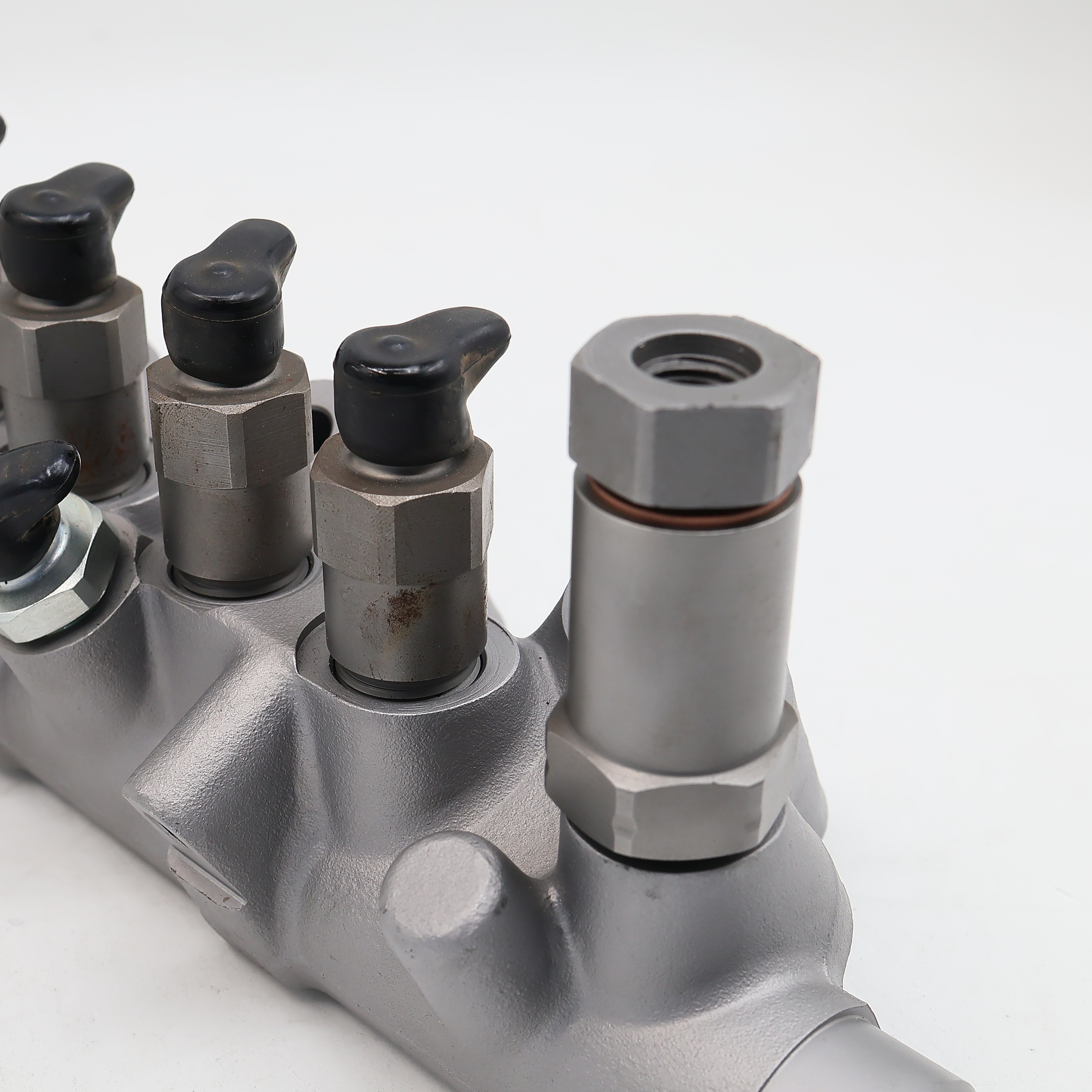 Tubo de riel común 0445226063 ME359961