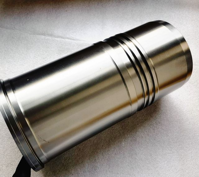 Camisa del cilindro del motor Cummins para NH220 QSK 184400