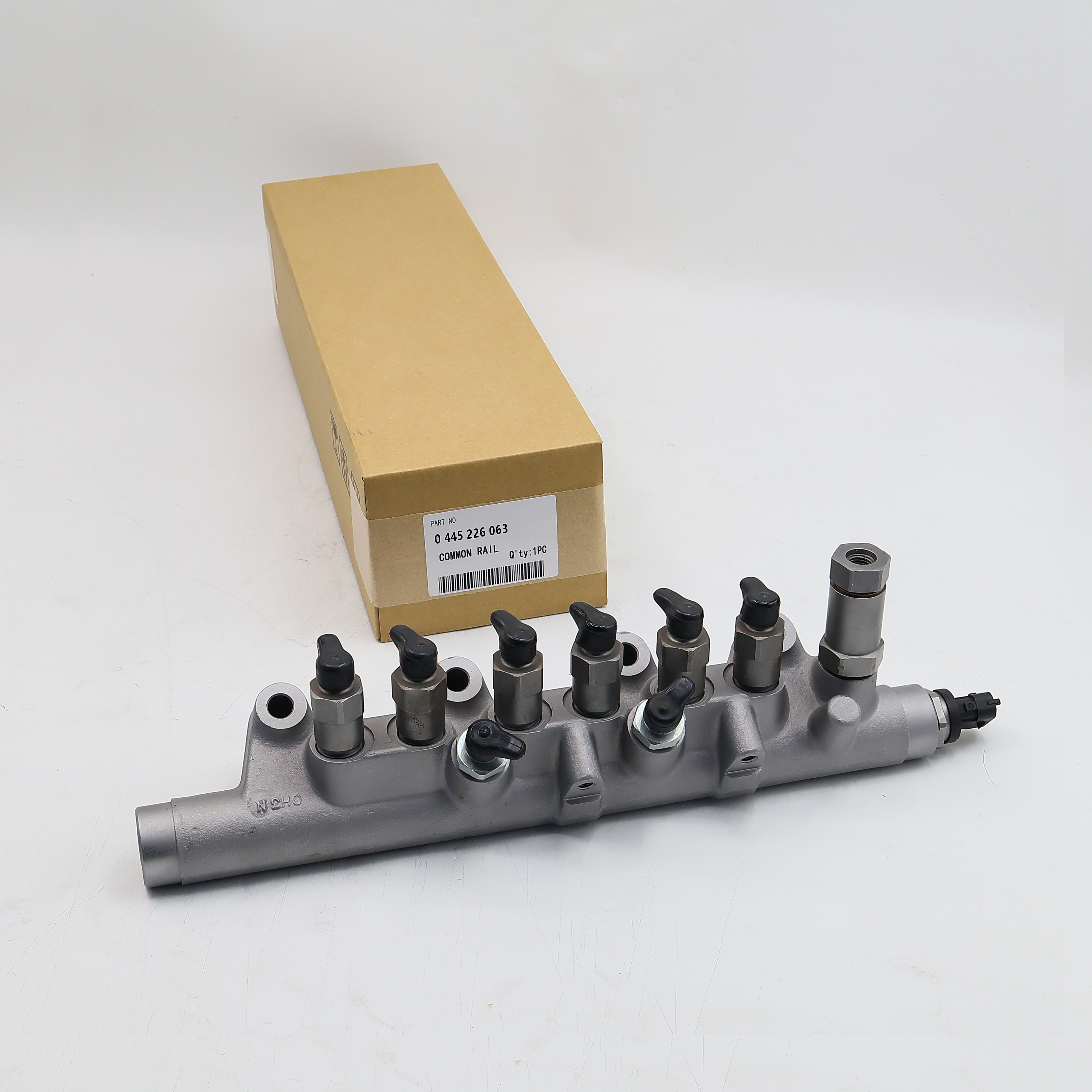 Tubo de riel común 0445226063 ME359961