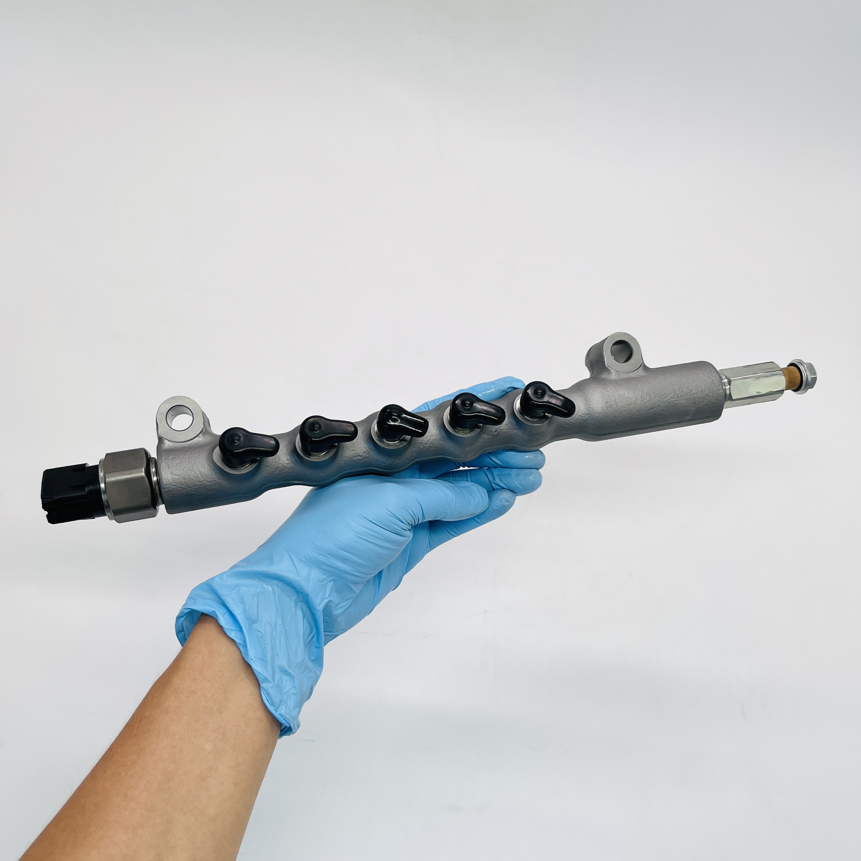 095440-0081 (11) 095440-0081 (5) 