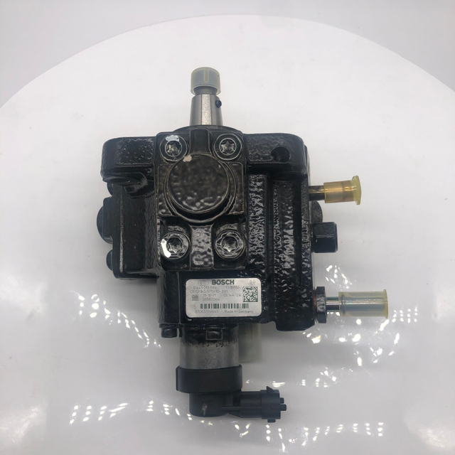 Bomba de combustible CP1 0445010394